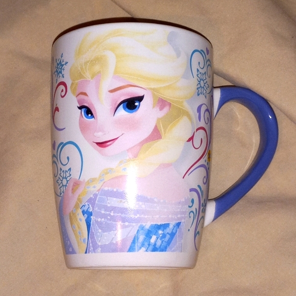 Disney Galerie Elsa Powerful Beauty Cup Mug must see - Picture 1 of 3